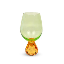 Load image into Gallery viewer, Diamond Effect Cocktail Glasses Set.