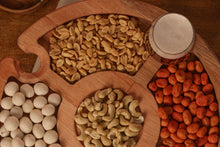 Charger l'image dans la galerie, Snack and Drinks Table Tray.