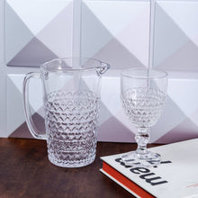 Load image into Gallery viewer, Heart Crystal Glass 330ml.