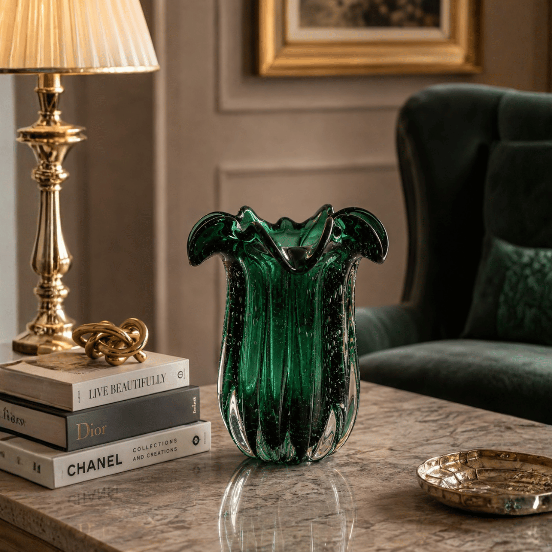 The Green Elegance Vase – 18 × 21 cm