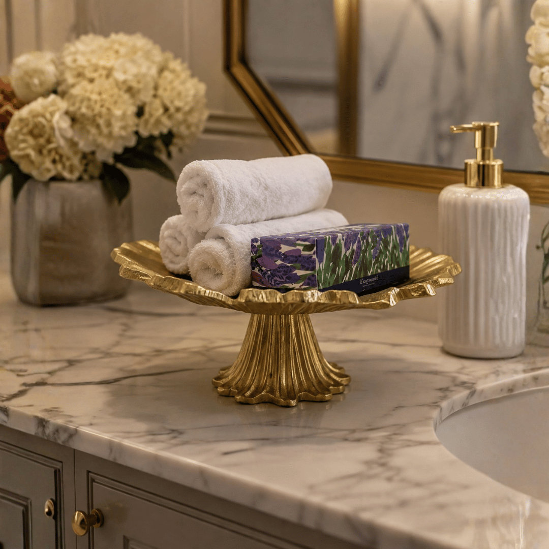 Gold Flower Elevated Serving Stand – 27 × 14 cm | House Art