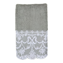 Lade das Bild in den Galerie-Viewer, Lace Aquarelle Guest Towel
