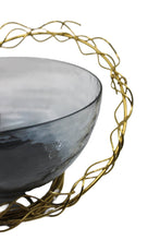 Lade das Bild in den Galerie-Viewer, Glass Big Bowl With Iron Wire Stand
