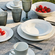 Lade das Bild in den Galerie-Viewer, Polis 18-Piece White Porcelain Dinner Set for 6 | Modern Ribbed Dinnerware Collection.
