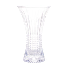 Lade das Bild in den Galerie-Viewer, Queen Crystal Vase
