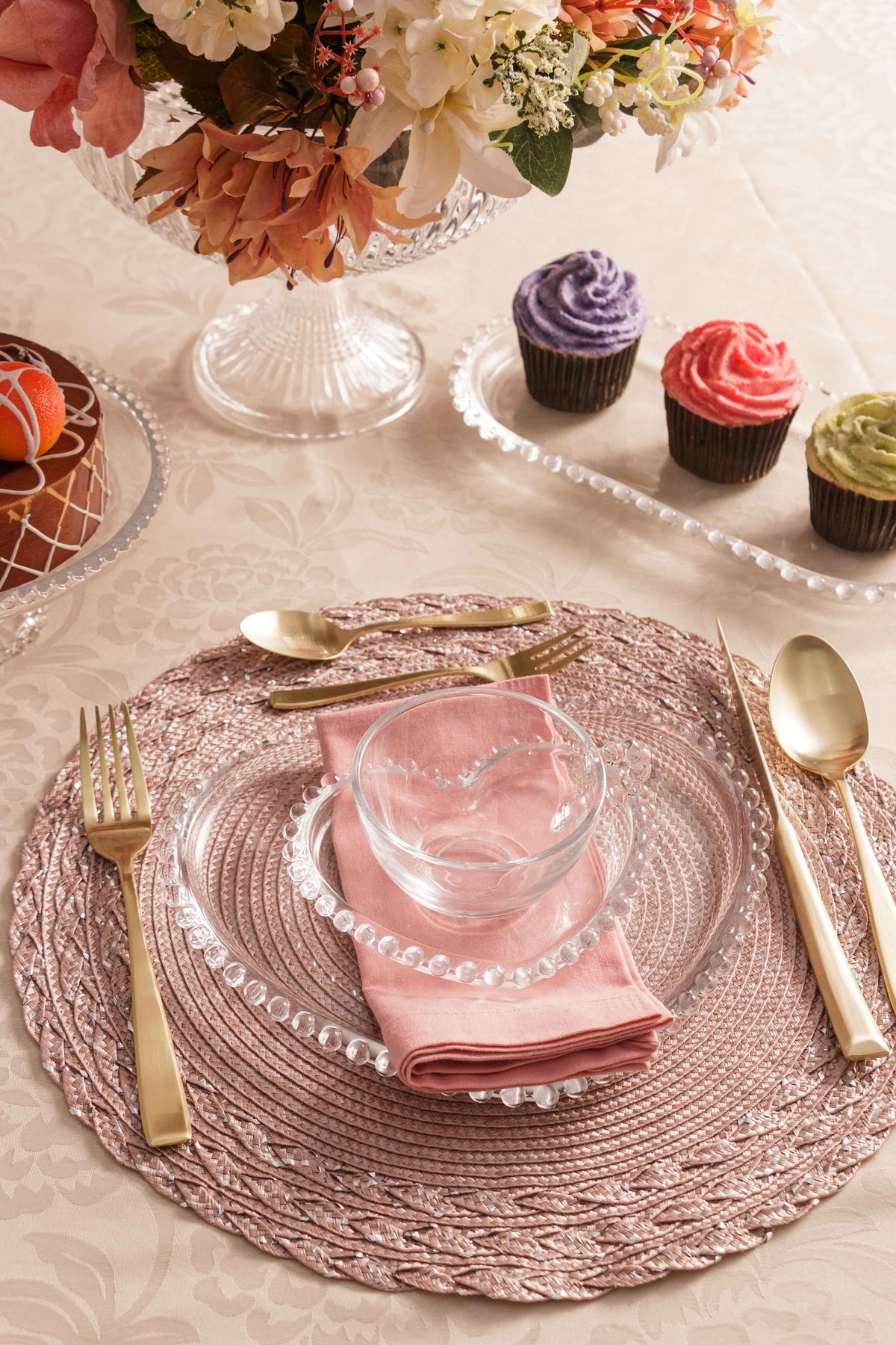 Pearl Oval Crystal Plate.
