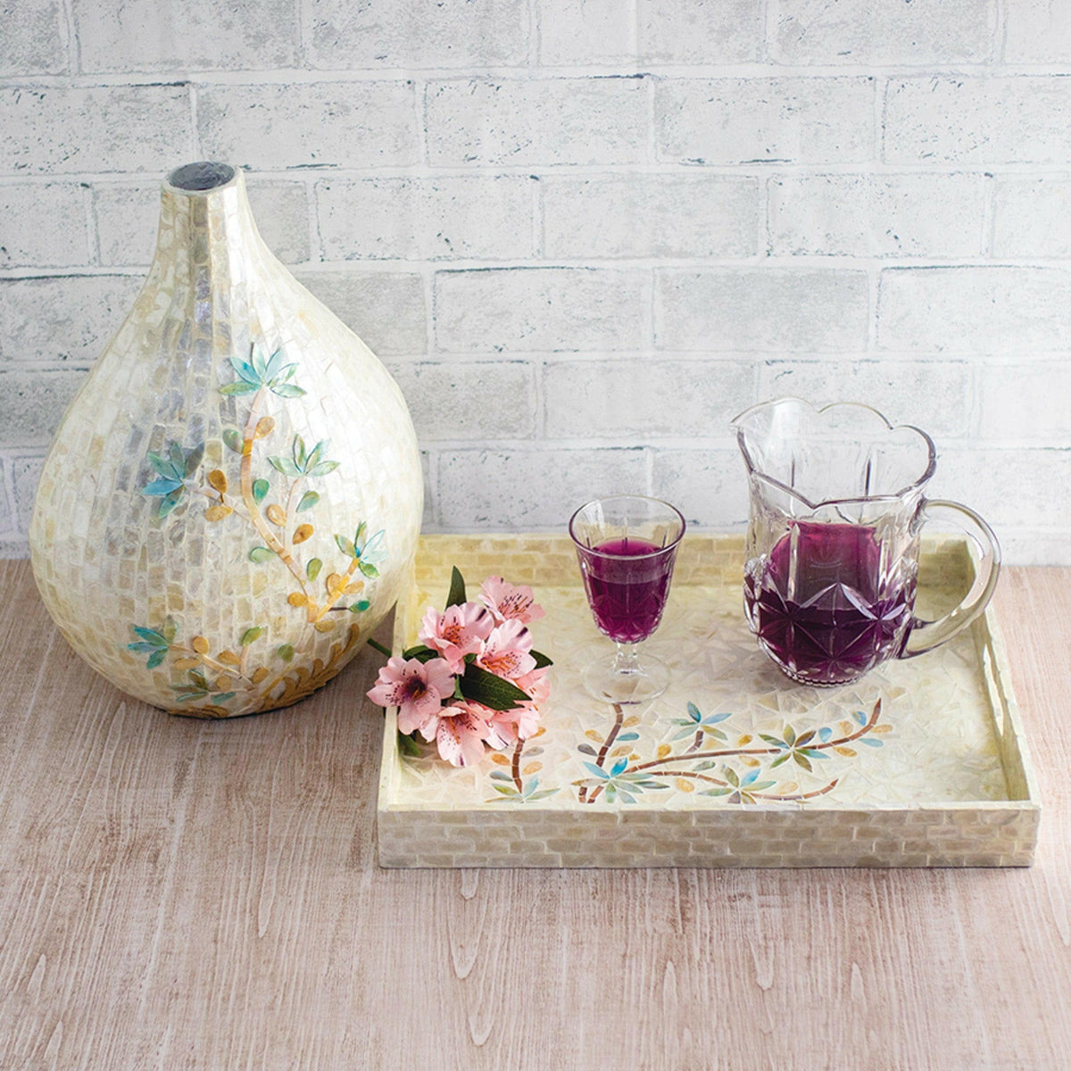 Set of 6 240ml Glasses and Pitcher 1.3ml.