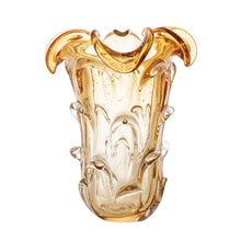 Charger l&#39;image dans la galerie, The Amber Vase-18x24cm

