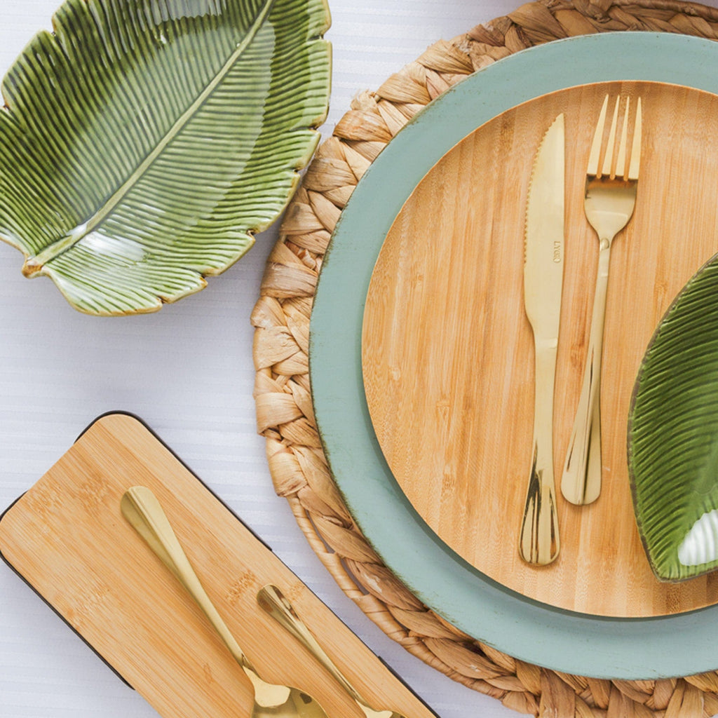 Ceramic Banana Leaf Plate 23x16x4.5cm.