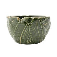 Lade das Bild in den Galerie-Viewer, Ceramic Banana Leaf Bowl
