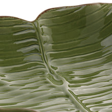Lade das Bild in den Galerie-Viewer, Ceramic Banana Leaf Serving Plate
