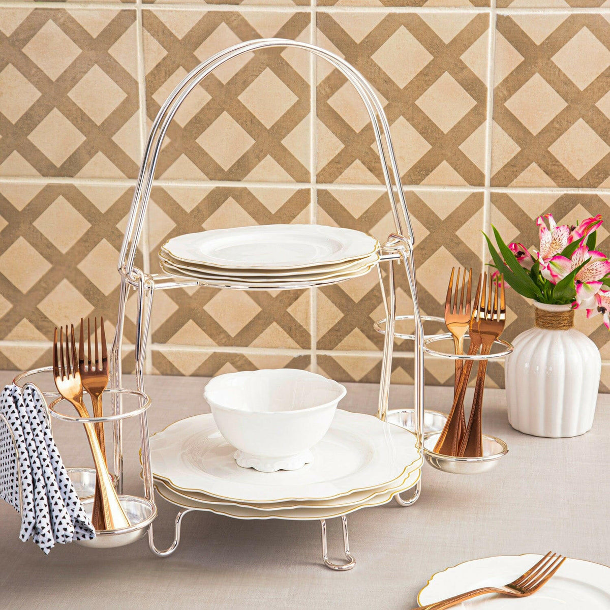 The Plate and Cutlery Stand.