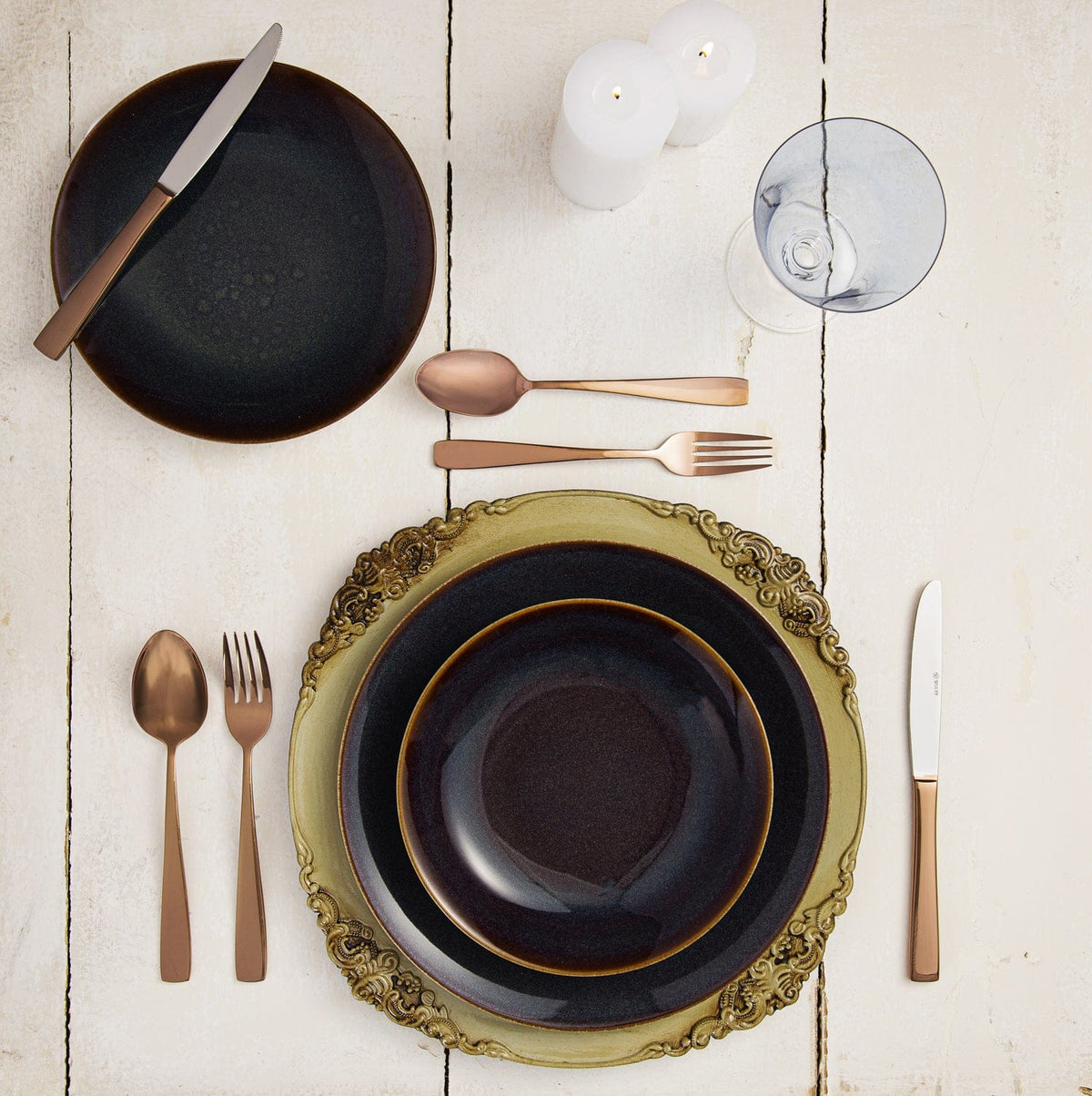 Plastic Detailed Sous-plat Cream/Brown 35cm.